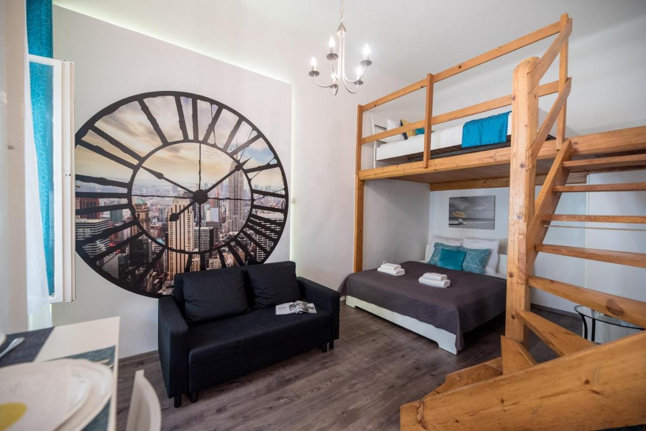 Central Quiet Studio B&B, Airport Connection Budapest Esterno foto